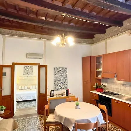 Apartamento Il Nido Di Granito - Historic Center At The Foot Of Mount Limbara *
